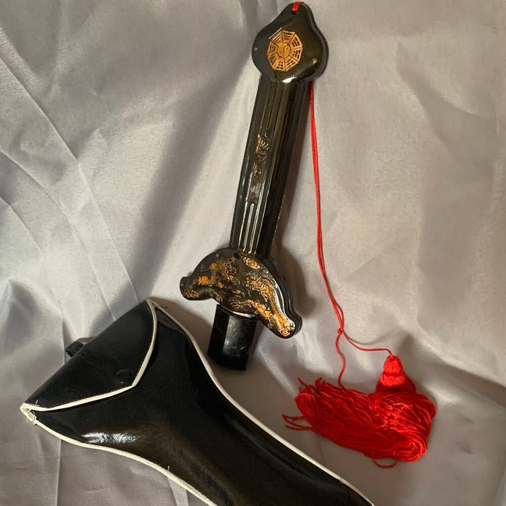 Collapsible display sword with carrying pouch